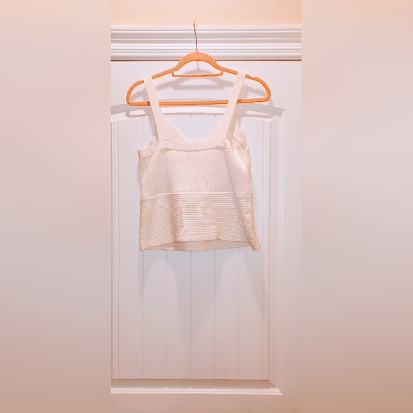 Cache Ribbed Wrap Crop Top - Picture 2 of 3